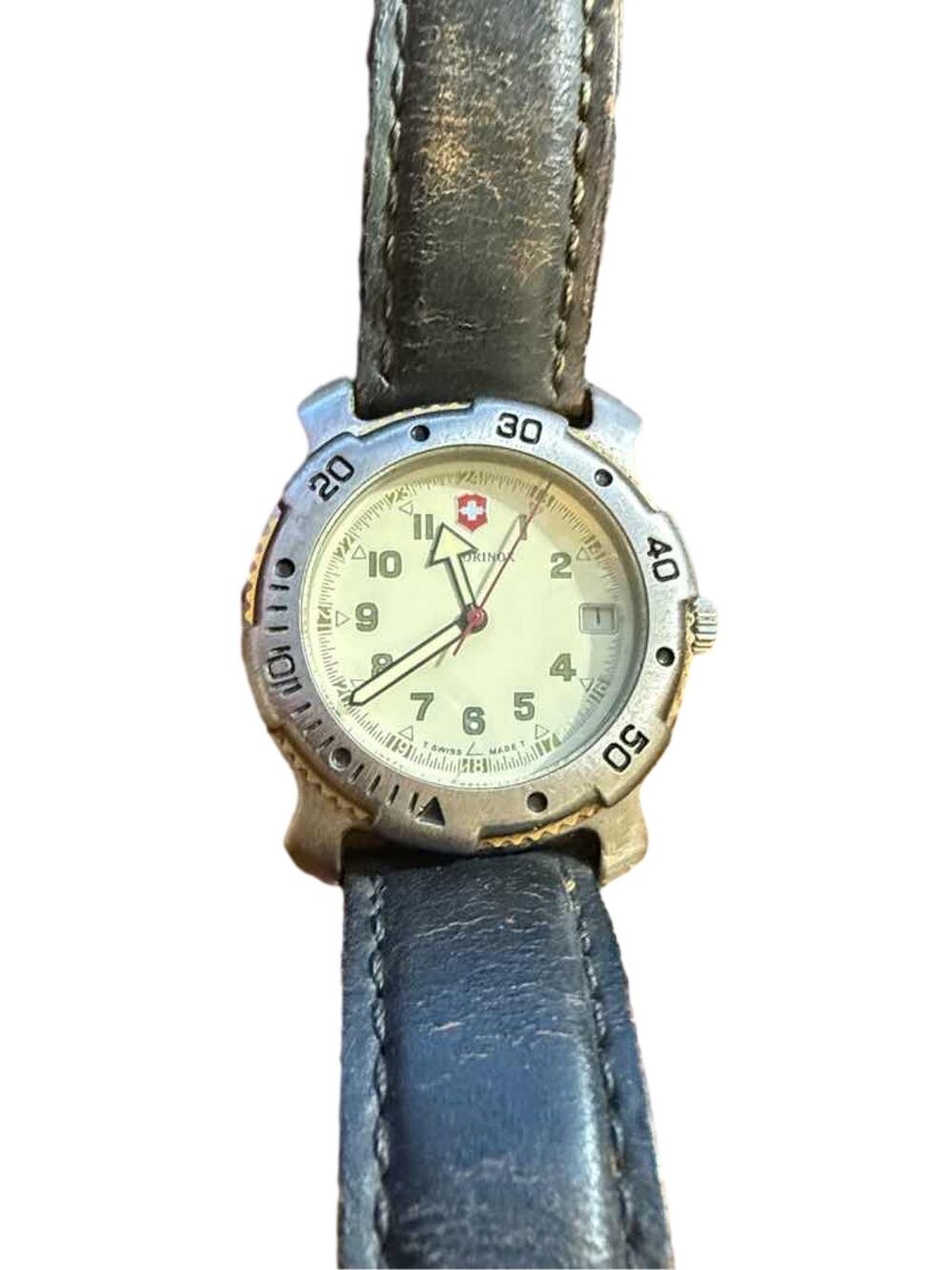Victorinox Swiss Army Quartz Watch White Dial Rotating Bezel Date
